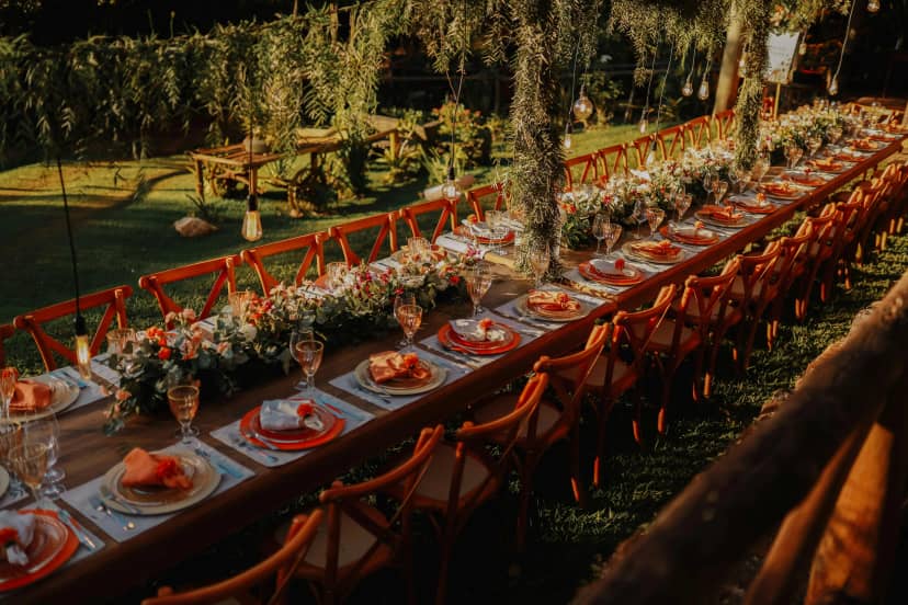 Outdoor Table Setting